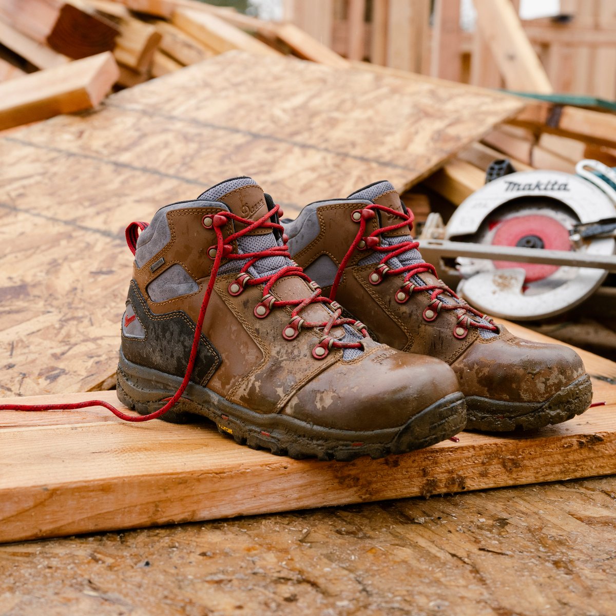 Danner Vicious 4.5" Brown/Red Composite Toe (NMT)