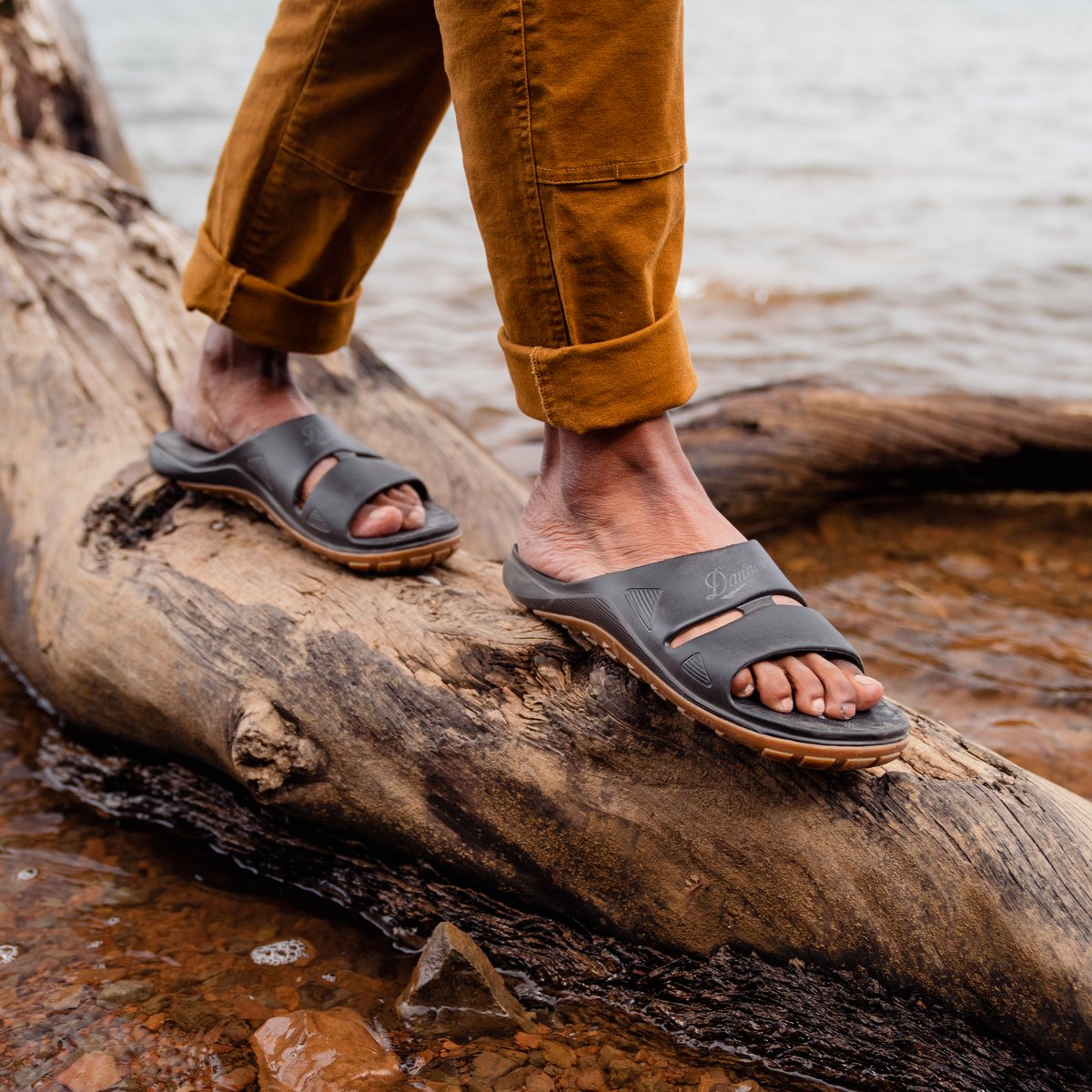 Danner Shelter Cove Black