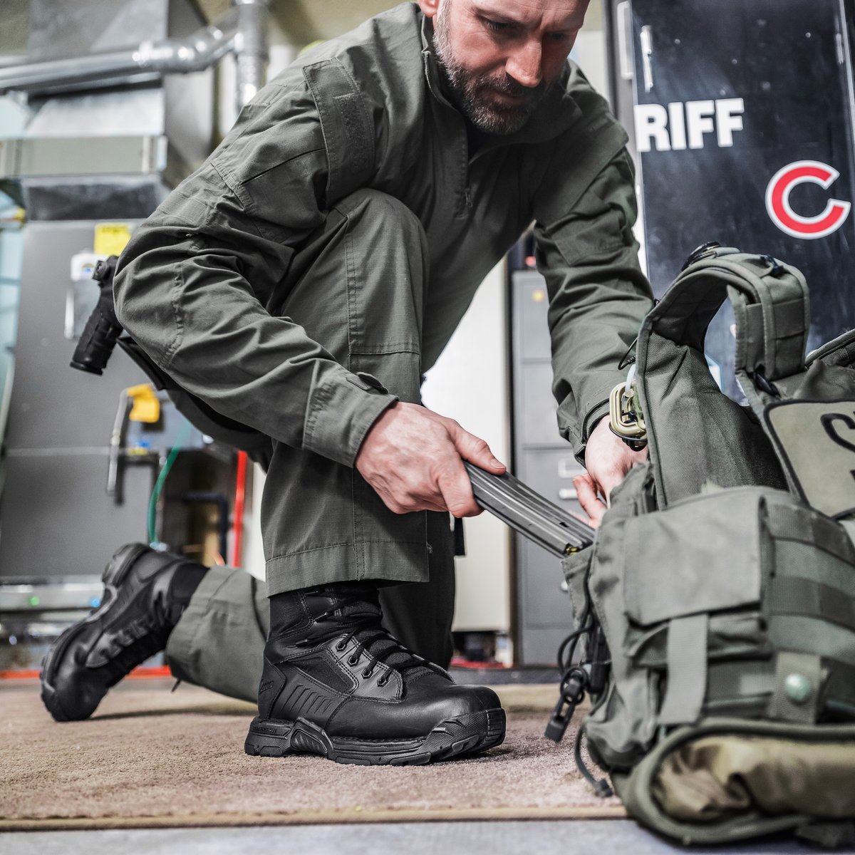 Danner Striker Bolt 8" Black
