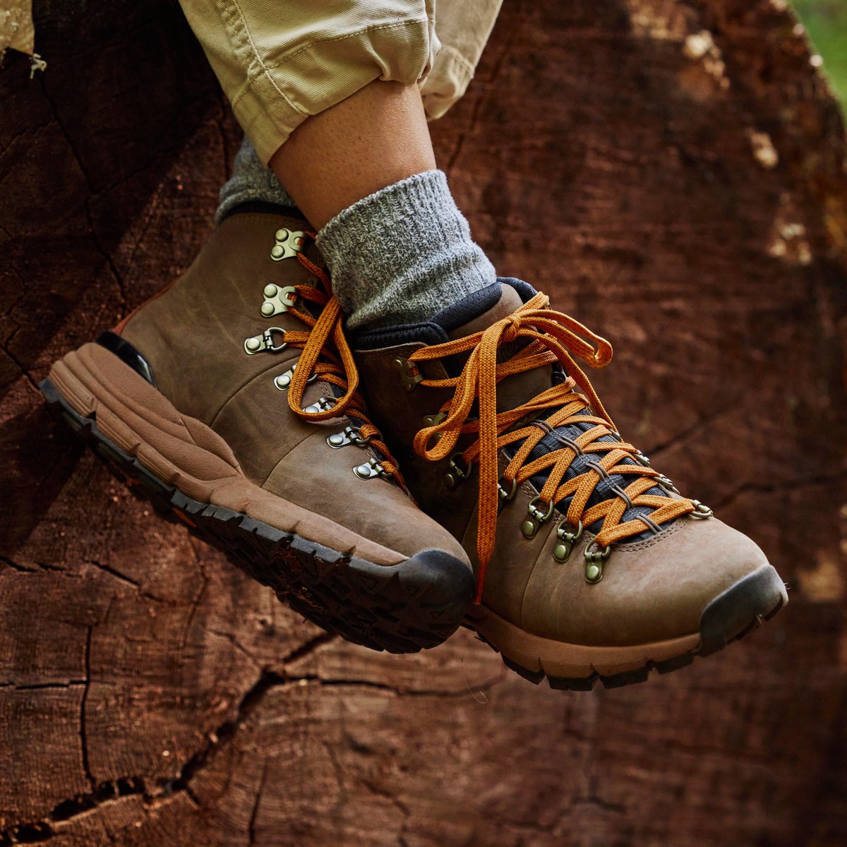 Danner Mountain 600 Chocolate Chip/Golden Oak