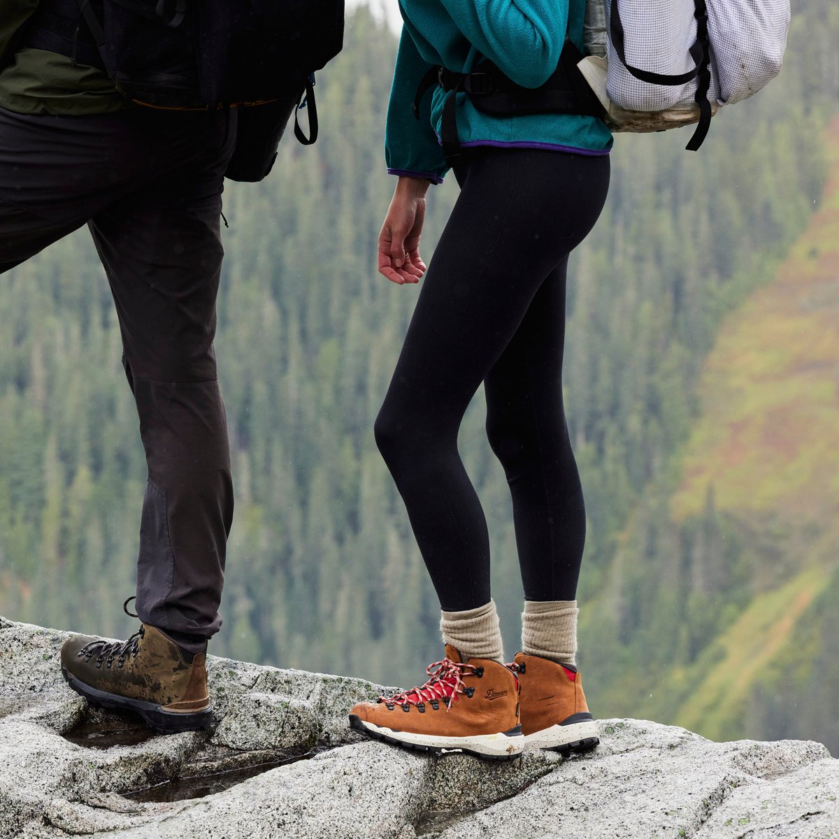 Danner Mountain 600 EVO Mocha Brown/Rhodo Red