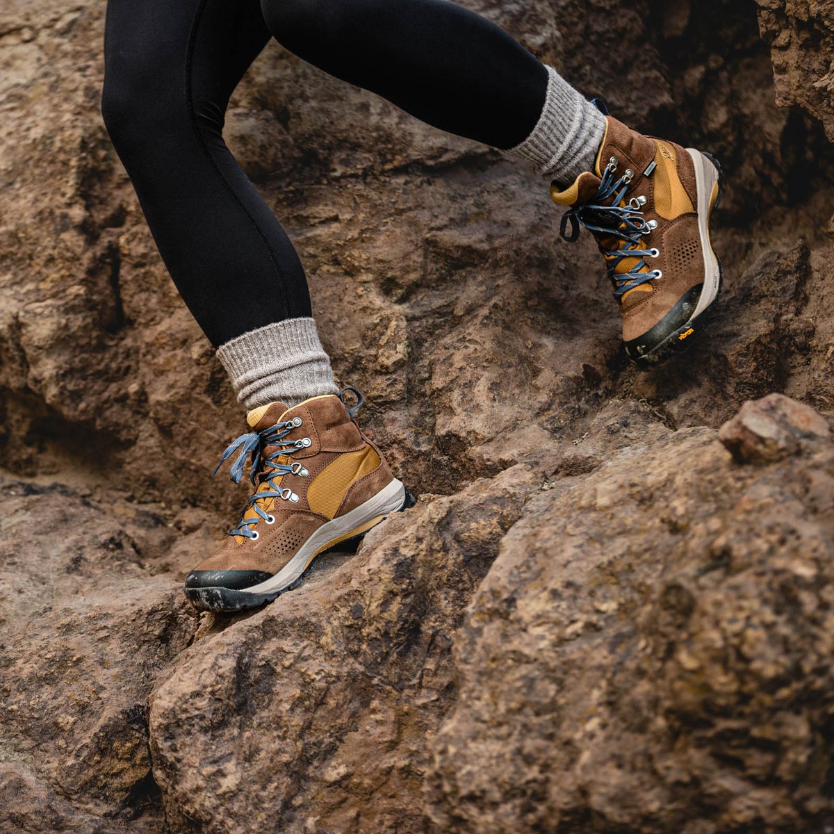 Danner Inquire Mid Pinecone Brown/Prairie Sand