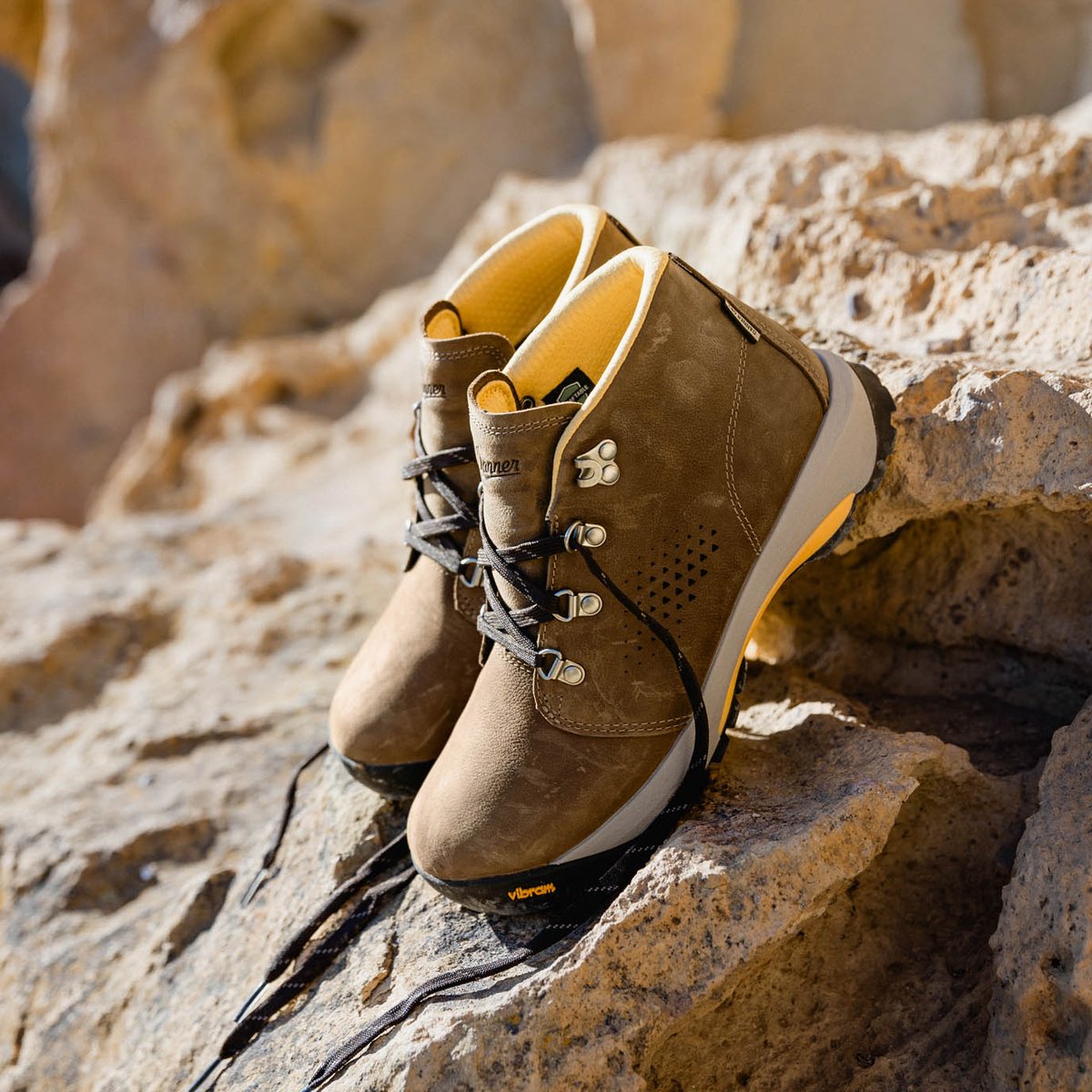 Danner Inquire Chukka Kangaroo Brown/Coffee Bean