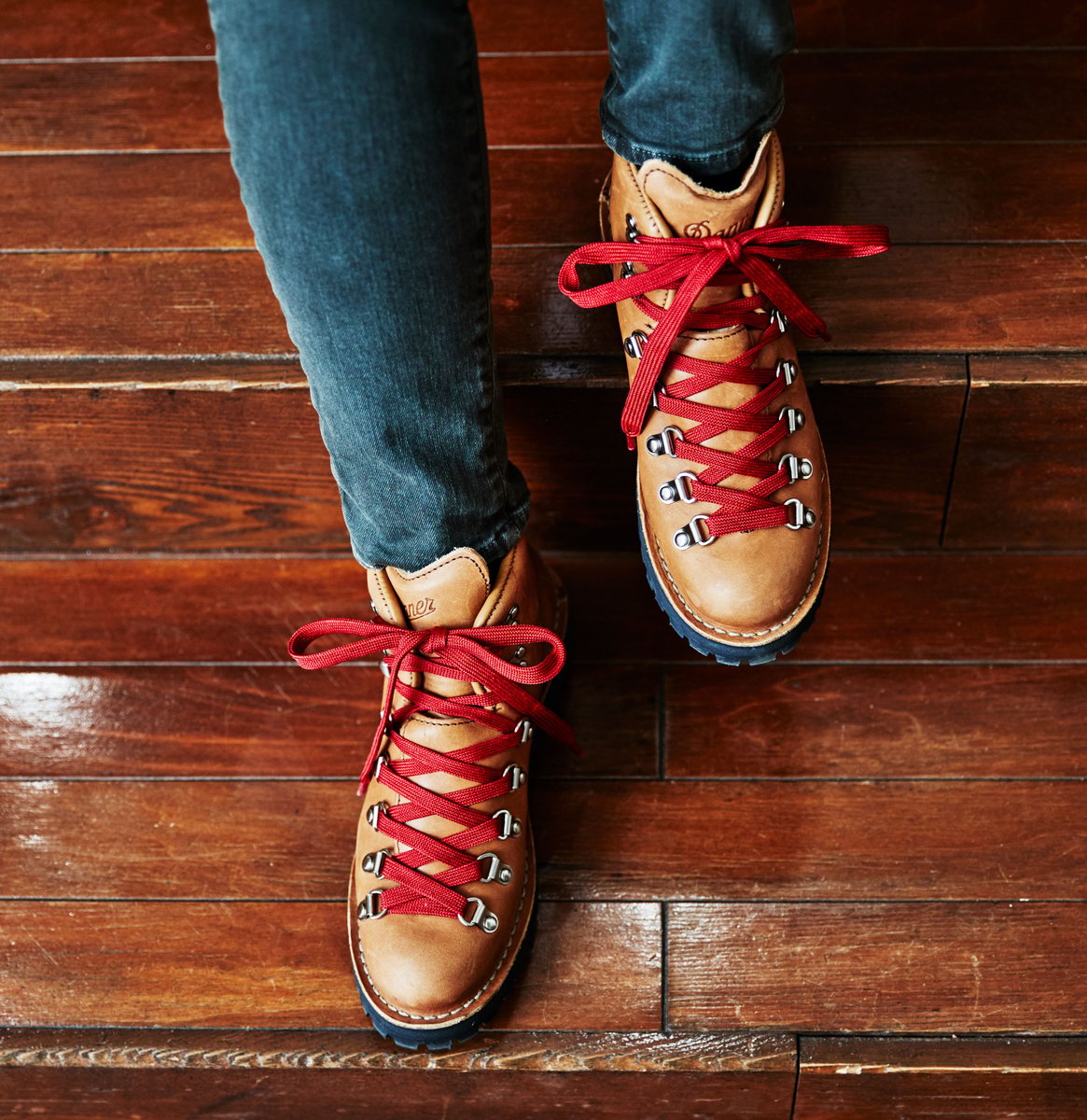 Danner Mountain Light Cascade